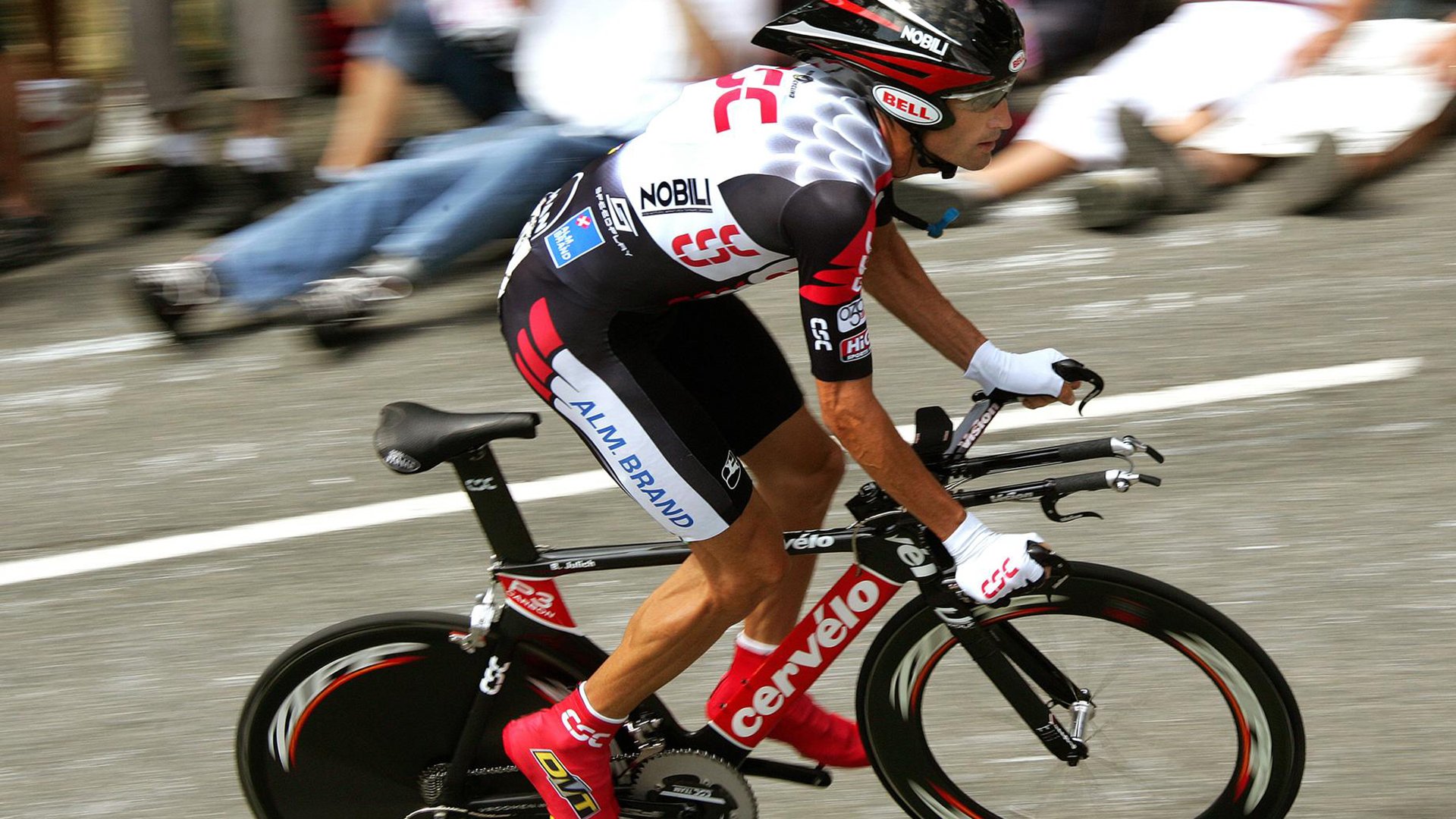 “华金·托比利亚的防守统治力与领导气质,推动阿根廷美洲狮队走向未来”